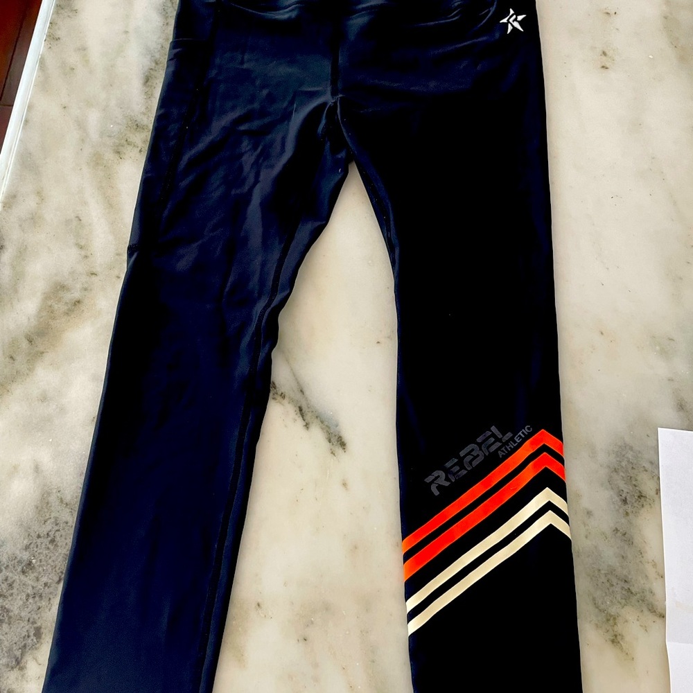 Rebel leggings with striped leg
